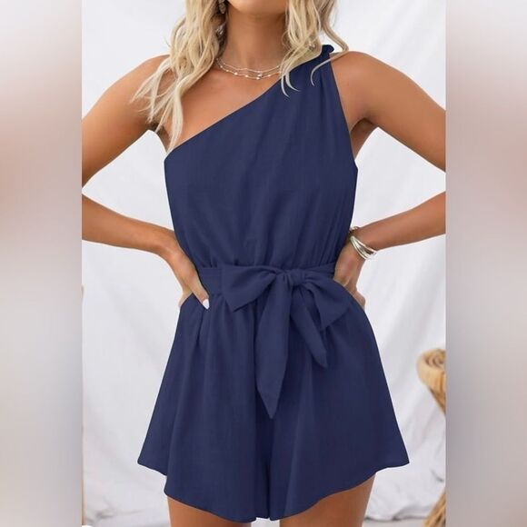 NEW ZESICA romper one shoulder shorts - Picture 3 of 5